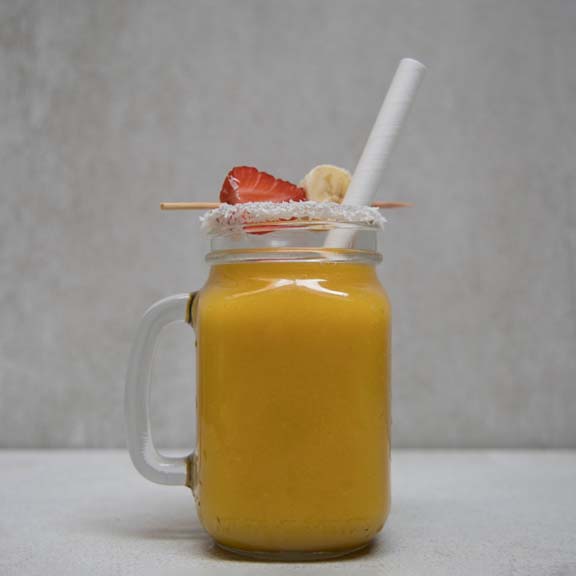 Delicioso Smoothie de Mango, jengibre y naranja de Lilo Brunch